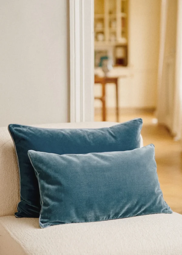Coussin Velours Édition -  Grand Modèle