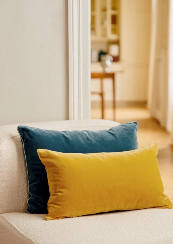 Coussin Velours Édition -  Petit Modèle